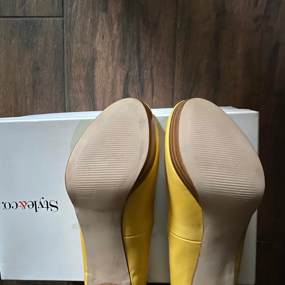 Style & Co Open-toe Pumps - Picture 5 of 5